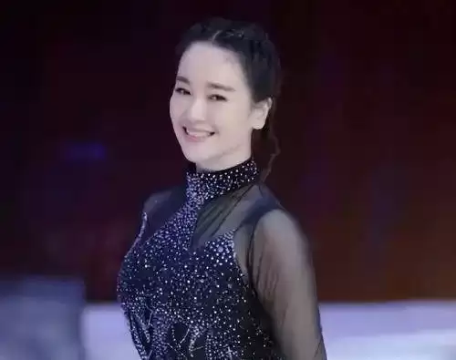 她曾是体操冠军 被姜文带进娱乐圈，绯闻好多