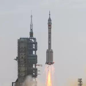 中国载人航天工程首次紧急发射任务神舟22号飞船发射成功