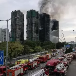 香港宏福苑大火为何如此严重？业界人士指“三大杀手”酿灾