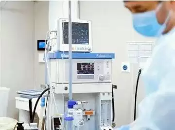 加国排队就医酿悲剧：一年上万人死亡 治疗年费逾30万 政府拒付