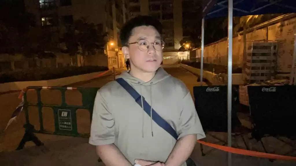 大埔宏福苑五级火｜移加港人托友寻双亲 16岁女生与嫲嫲叔叔同失联 曾留言“烧到过嚟”