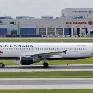 吓人！空客因飞行控制事件大规模召回A320机型，加航有数十架