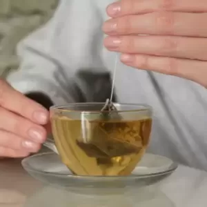 千万别喝！加拿大宣布召回一种品牌茶，被沙门氏菌污染