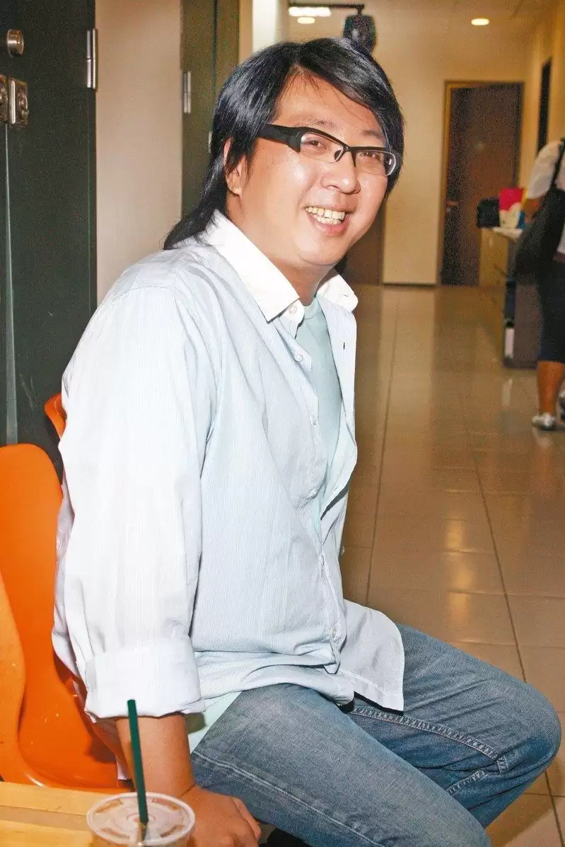 瘫痪多年…袁惟仁今紧急送医 前妻：没联络完全不知情