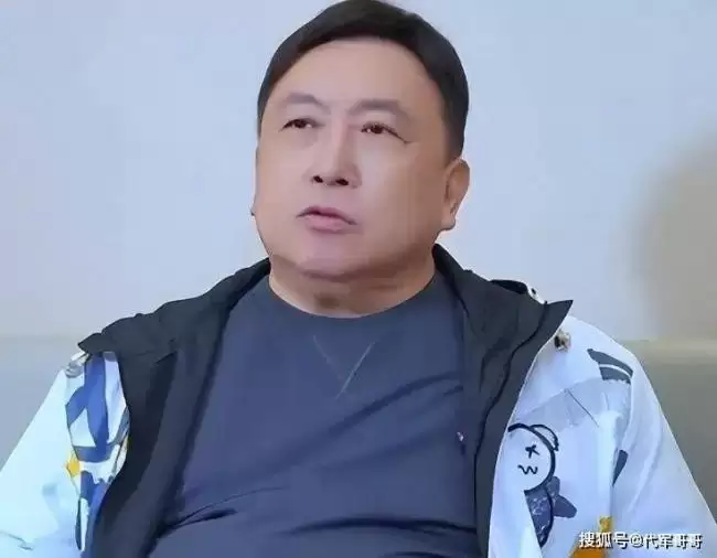 落地的凤凰不如鸡，52岁的蔡少芬真叫王晶说对了