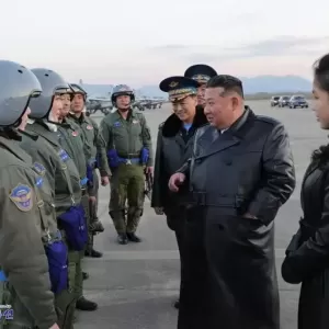 金正恩携女出席北韩空军80周年 强调空力吓阻核战