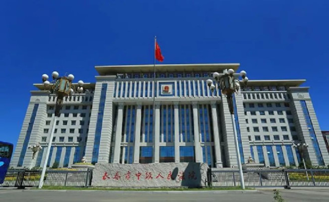 肇事者数次坠物未重视，女律师被砸身亡