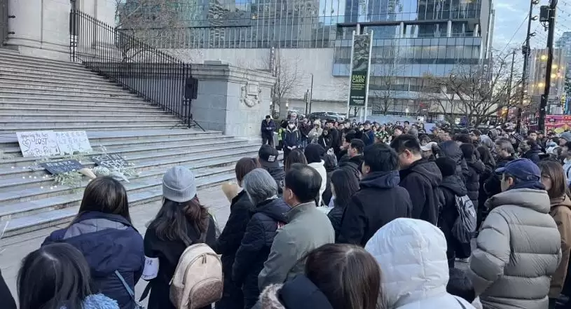 【持续更新】宏福苑大火151死 部分遗体烧成灰 仅少量棚网达阻燃疑鱼目混珠