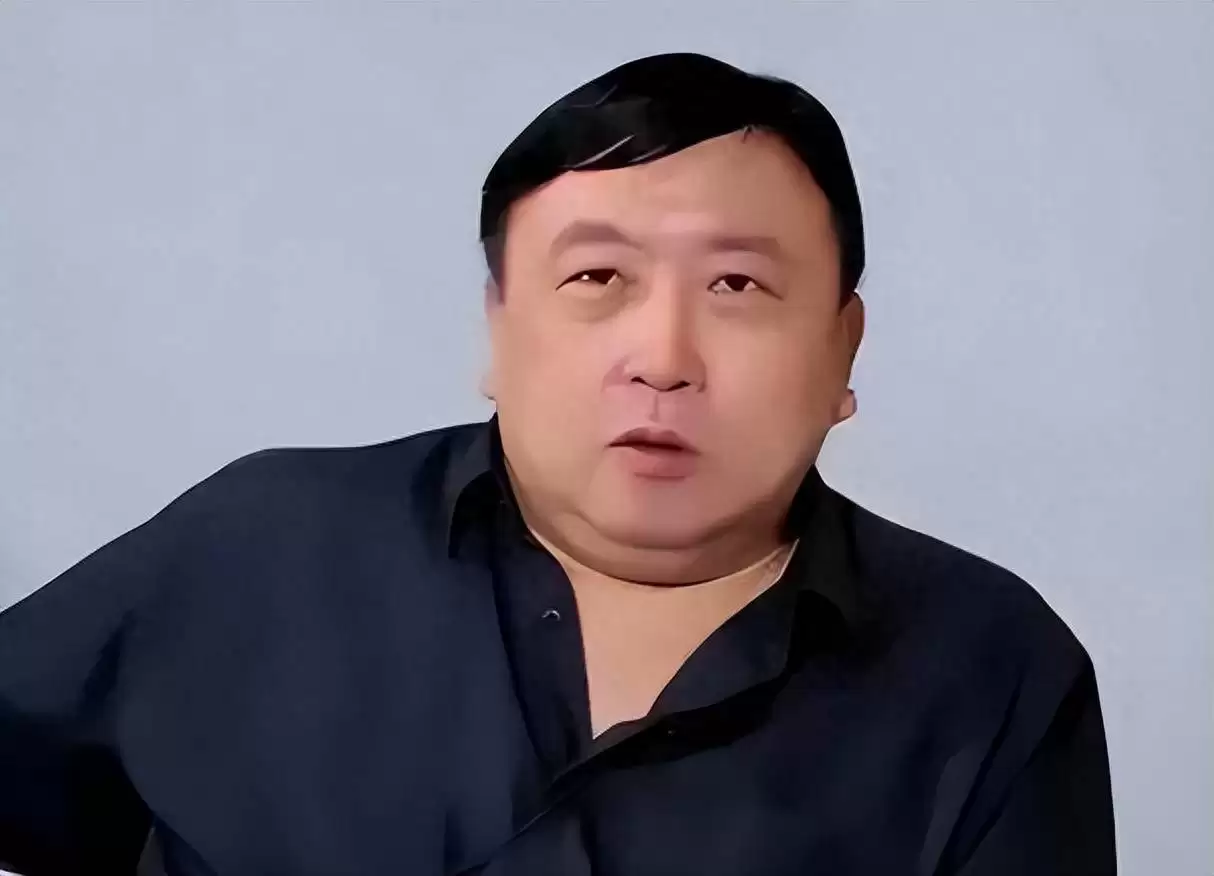 王晶曝易烊千玺封帝内幕 揭内娱人情世故