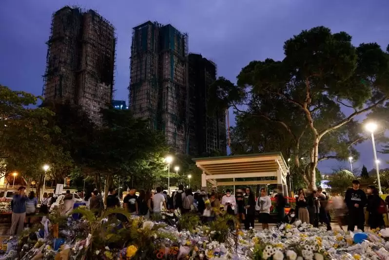 香港宏福苑大火死亡人数增至156人