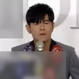 周杰伦透露新专辑发布时间：明年一定出来，大概三四月的时候