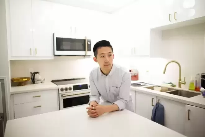 不买房的反而赚翻了！多伦多32岁华裔IT男：我宁可租，更自由！