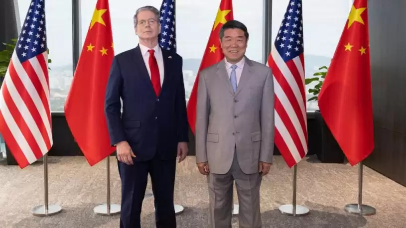何立峰与美国财政部长贝森特、贸易代表格里尔举行视频通话