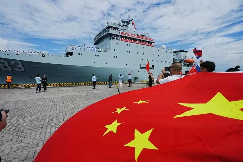中国集结逾百船舰最大规模海上“秀肌肉” 日本回应了