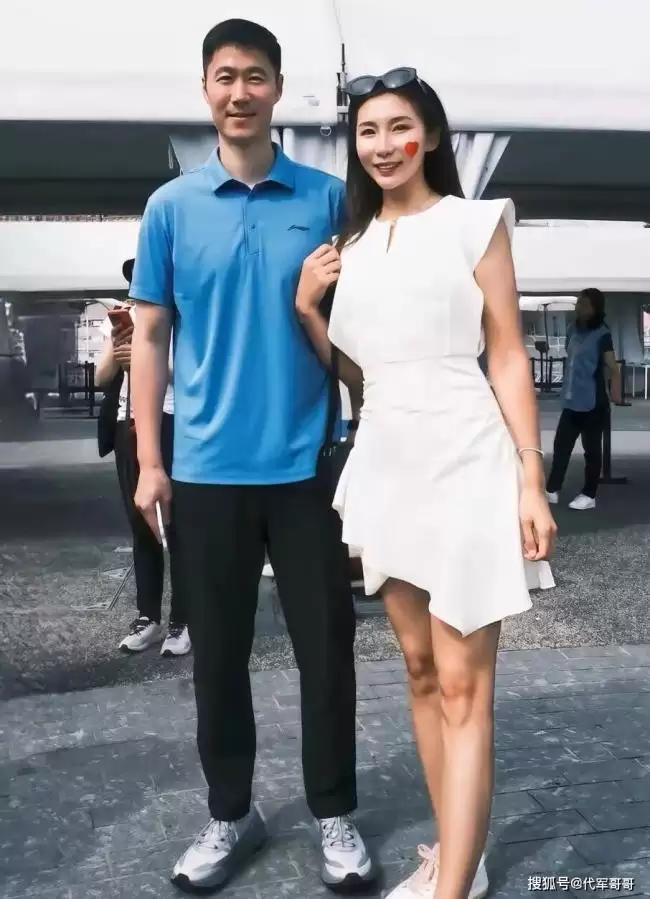 原来她是王励勤的妻子！身份曝光不简单