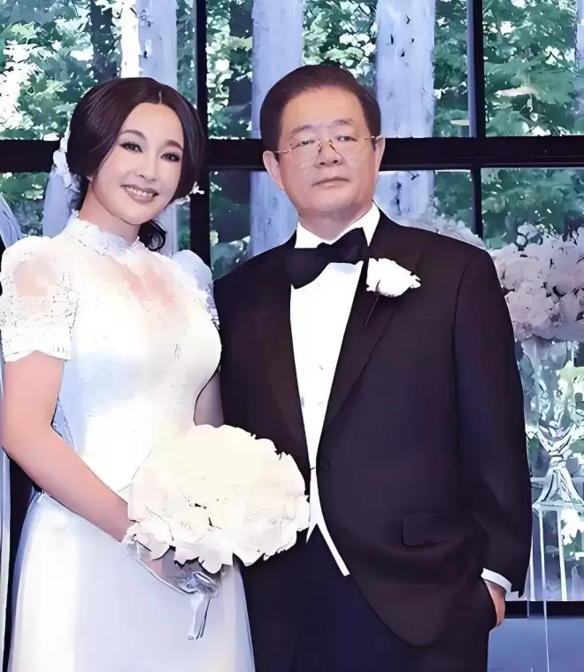 刘晓庆：与妹妹的裂痕，从她嫁给王晓玉就开始了