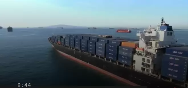 自特朗普发动美加贸易战以来加拿大经济首次出现贸易顺差