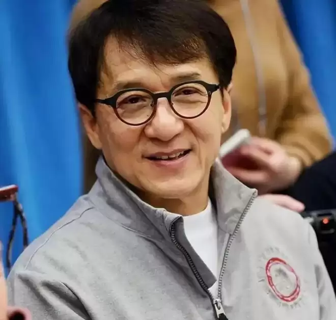 洪金宝“注射神秘液体”风波升级！长子曝内幕