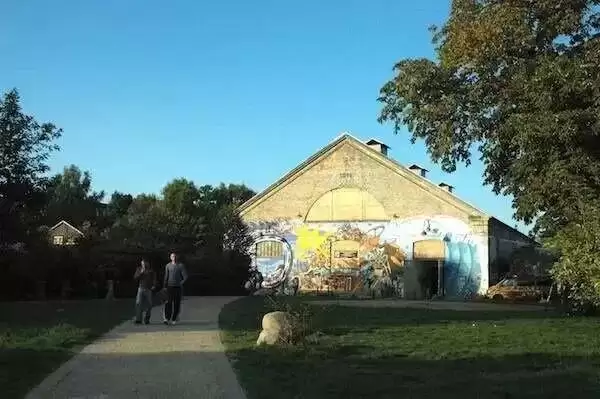一个神秘北欧社区，让资本主义失效