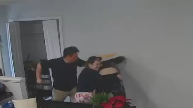 60秒命悬一线! 加拿大亚裔夫妻"卖闲置"被盯上 歹徒入室暴力袭击