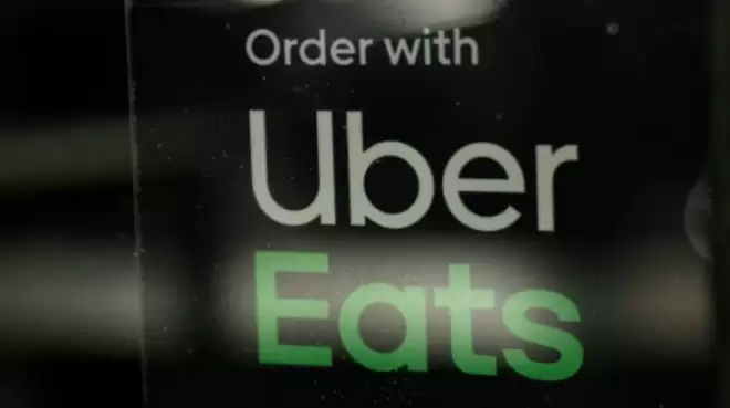 多伦多华人遭Uber永久封号 失去唯一收入来源! 干了4年、98%好评