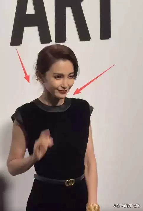 迪奥活动：李冰冰老了，王子文脸垮僵硬