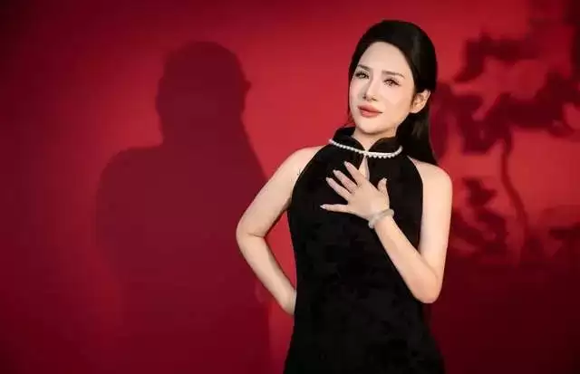 河南美女“大晨”去世年仅28岁,一口能喝三两白酒