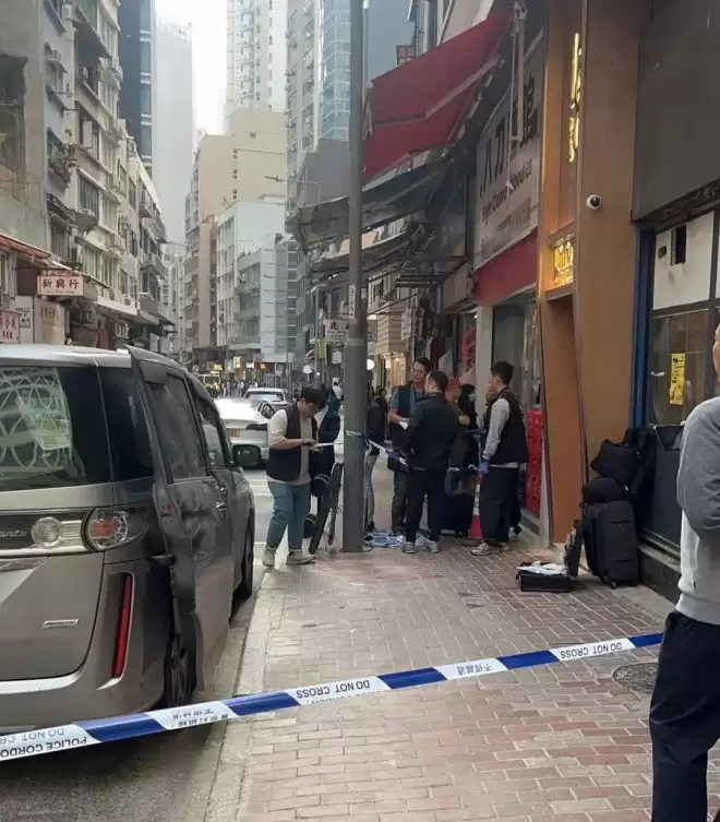 香港发生大劫案，4人抢走10亿日元....