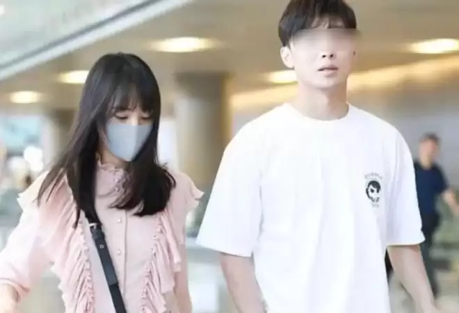 外媒曝郑爽跟张恒开代孕机构？女方火速辟谣