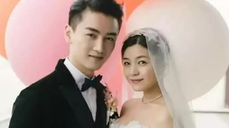 陈妍希离婚主因曝光 期待仪式感落空 陈晓被爆“情绪失控闹失联”