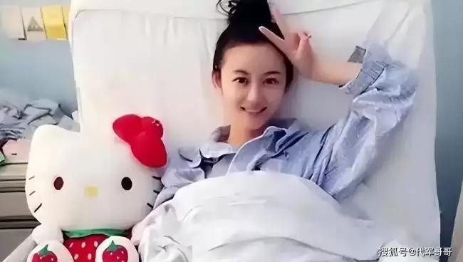 原来她早已去世！26岁不治而亡，被全家吸血多年