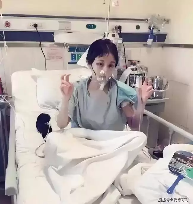 原来她早已去世！26岁不治而亡，被全家吸血多年