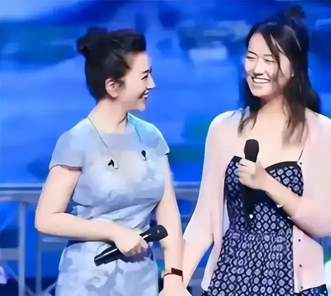 58岁身家过亿的江珊，每天为27岁女儿操碎了心
