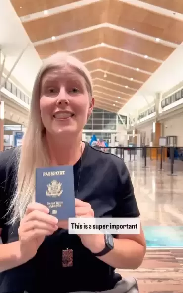 出国前先拍护照 旅游专家提醒：非常重要！