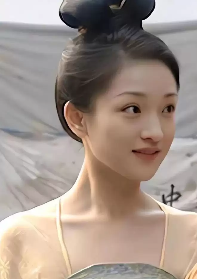 51岁“无人敢娶”的周迅，给中年女性提了个醒