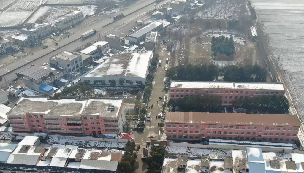 河南小学13死大火︱58岁女班主任判囚6年  网民批“救人者入狱”