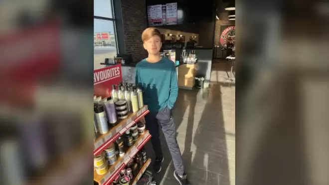 加拿大母亲回家看到惨烈一幕: 丈夫倒地挣扎, 11岁儿子陈尸卧室!