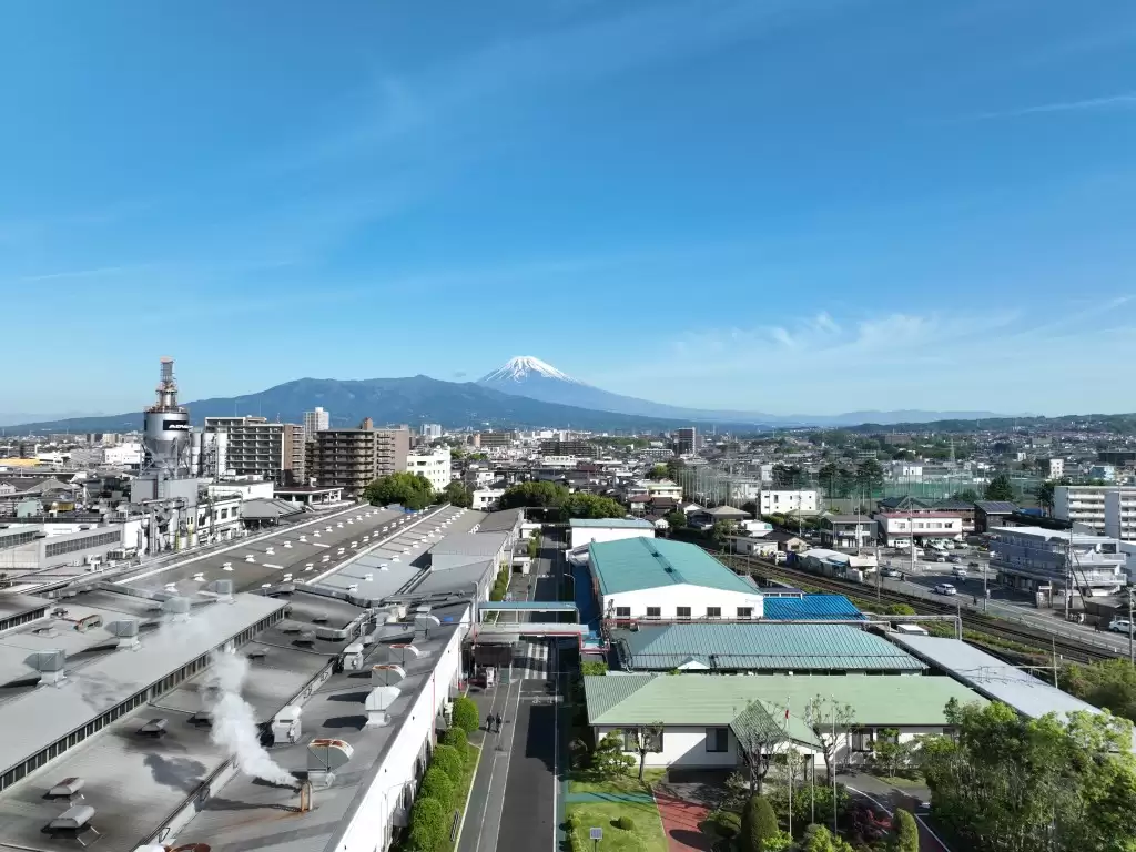 日本静冈县工厂发生挥刀伤人、喷洒不明液体案 15人受伤