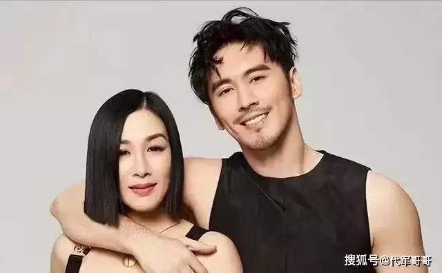 结婚9年后，钟丽缇55岁，张伦硕43岁，他们依然很恩爱