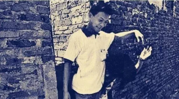 90年代中国街头巷尾 “风尘女子”们的旧照