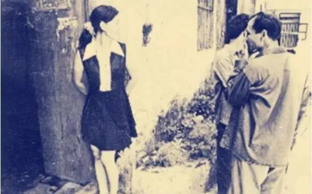 90年代中国街头巷尾 “风尘女子”们的旧照