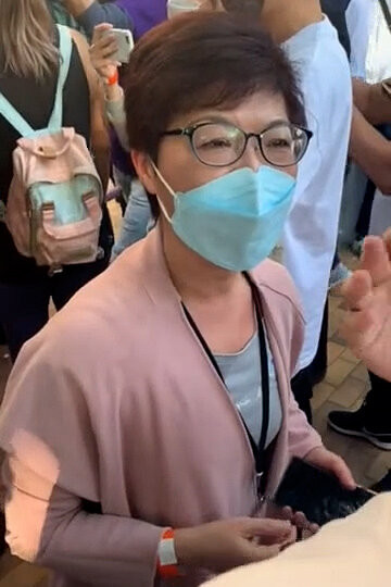 潜在腐败和监管疏漏：香港宏福苑大火因何而起？