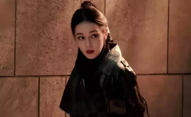 90后女演员人气大洗牌：3人稳坐主桌，2人下桌