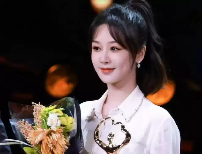 90后女演员人气大洗牌：3人稳坐主桌，2人下桌