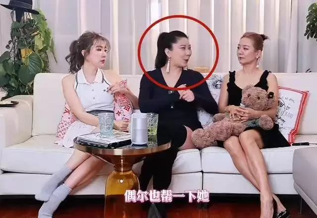 曝谢贤小49岁前任Coco近况！发福严重不敢认