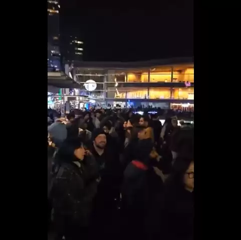 烟花彻底消失! 温哥华市中心官宣2026年全年零烟花