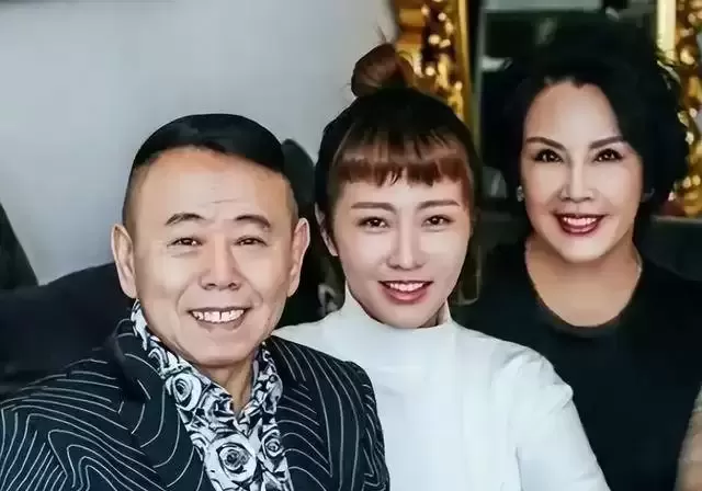 全家移民，正师级待遇，潘长江哪个标签是真的