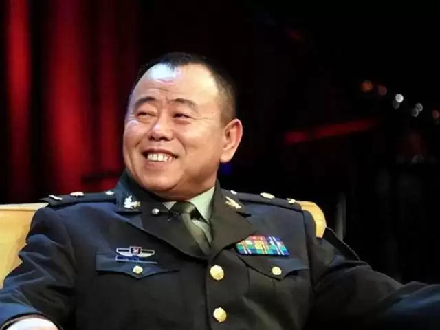 全家移民，正师级待遇，潘长江哪个标签是真的