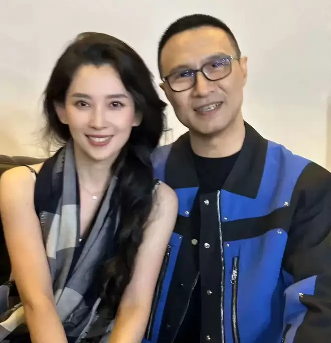 摊牌了!离婚两年后汪峰章子怡公开认爱,这一次...