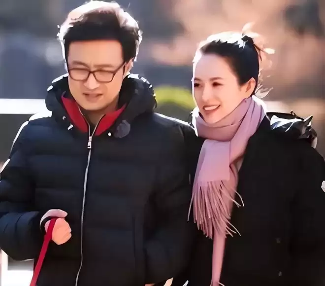 摊牌了!离婚两年后汪峰章子怡公开认爱,这一次...